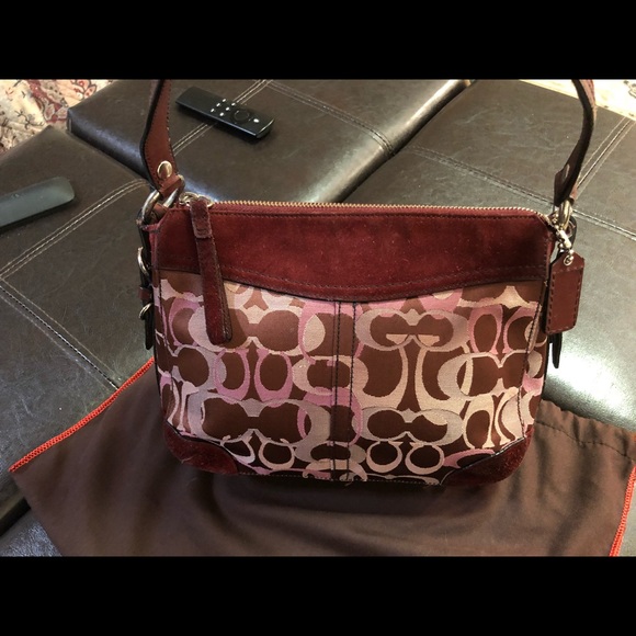 Coach - Optic Signature suede Purple Bag ๐๐ - Picture 2 of 8